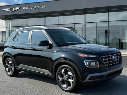 Used 2023 Hyundai Venue SEL