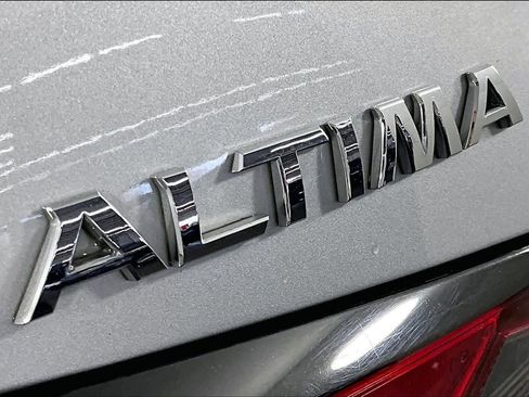 Used 2021 Nissan Altima 2.5 SV image 29