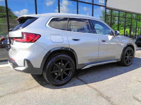 Used 2024 BMW X1 xDrive28i AWD/4WD image 5