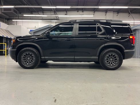 Used 2026 Honda Passport TrailSport image 4