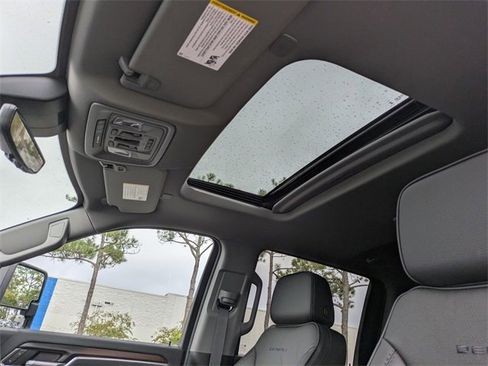 New 2026 GMC Sierra 2500 Denali w/ Denali Reserve Package image 21