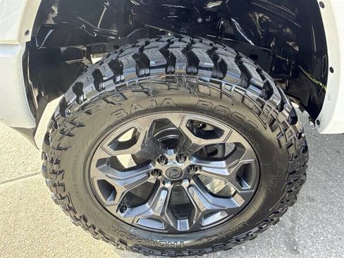 Used 2019 RAM 1500 Limited image 15