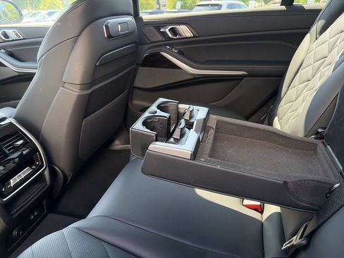Certified 2025 BMW X7 xDrive40i AWD/4WD image 33