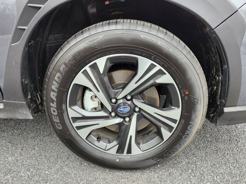 Certified 2025 Subaru Crosstrek 2.5i Premium image 7