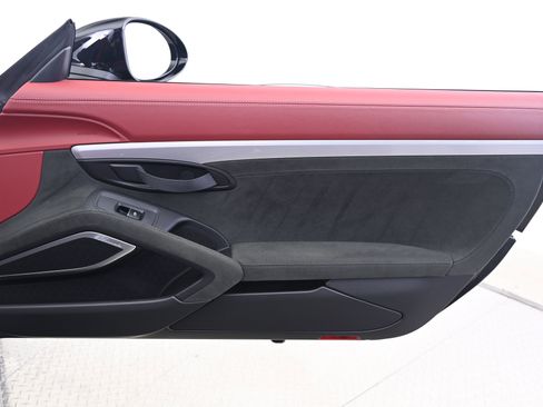 Used 2022 Porsche 718 Boxster Spyder image 20