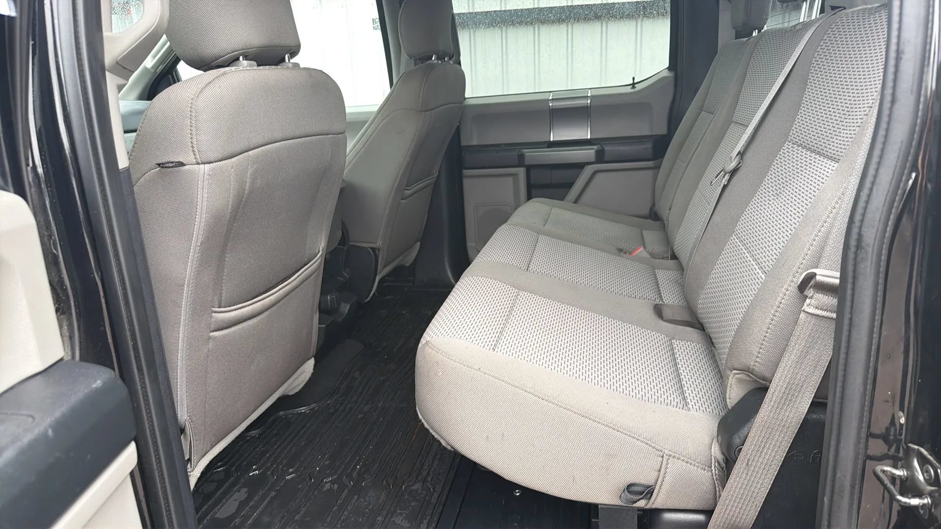 Used 2019 Ford F350 XLT w/ XLT Premium Package AWD/4WD image 17