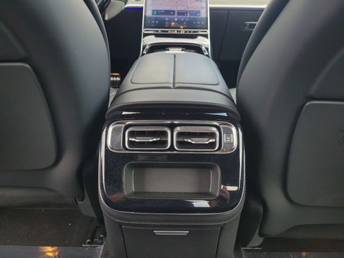 Used 2024 Mercedes-Benz S 580 4MATIC Sedan image 11