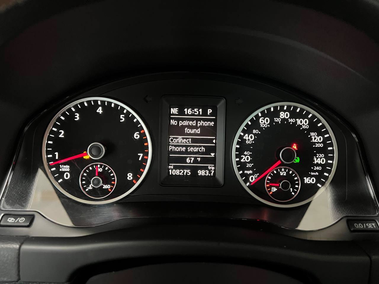 Used 2015 Volkswagen Tiguan SE AWD/4WD image 16