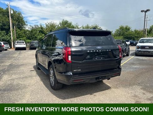 Used 2025 Ford Expedition Active AWD/4WD image 4