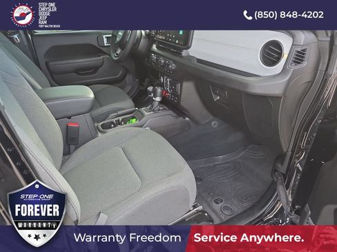 Used 2026 Jeep Wrangler Unlimited Sport AWD/4WD image 31