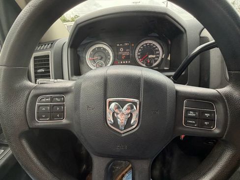 Used 2016 RAM 2500 Tradesman w/ Chrome Appearance Group image 10