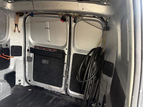 Used 2015 Nissan NV200 SV w/ Technology Package FWD image 32