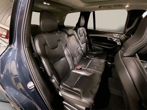 Certified 2024 Volvo XC90 B6 Ultimate w/ Lounge Package image 28