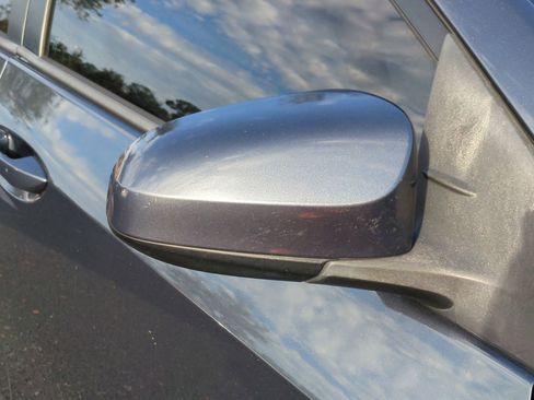 Used 2018 Toyota Corolla LE image 12