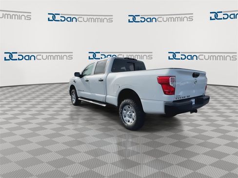Used 2019 Nissan Titan S w/ S Utility Package image 7
