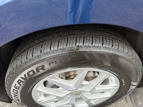 Used 2022 Chevrolet Equinox LT image 29