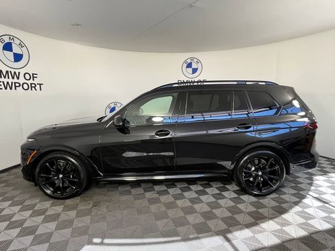 Certified 2025 BMW X7 xDrive40i w/ Executive Package AWD/4WD image 12