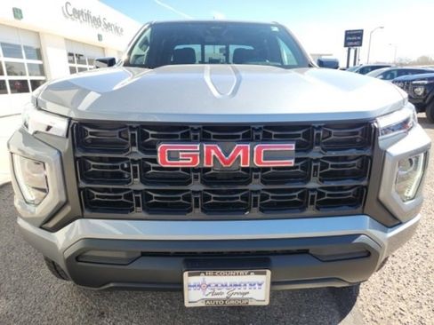 New 2025 GMC Canyon Elevation w/ Convenience Package image 2
