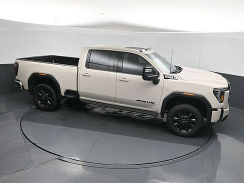 Used 2026 GMC Sierra 2500 AT4 w/ AT4 Premium Plus Package AWD/4WD image 38