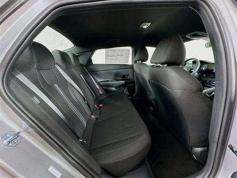 New 2026 Hyundai Elantra Sport image 40