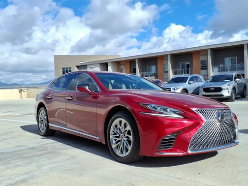Used 2018 Lexus LS 500 image 8