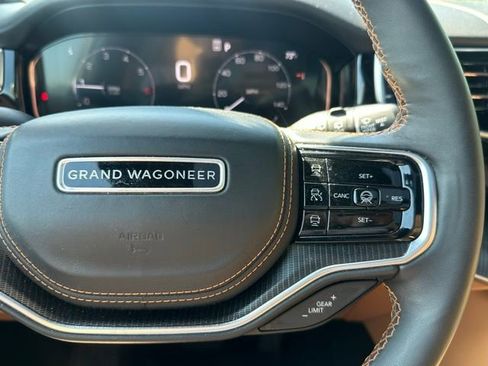 Used 2024 Jeep Grand Wagoneer L Series III w/ Rear Seat Video Group 1 AWD/4WD image 25