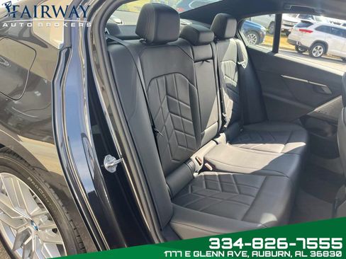 Used 2024 BMW 530i w/ Premium Package RWD image 13