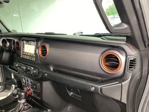 Used 2021 Jeep Gladiator Mojave image 19