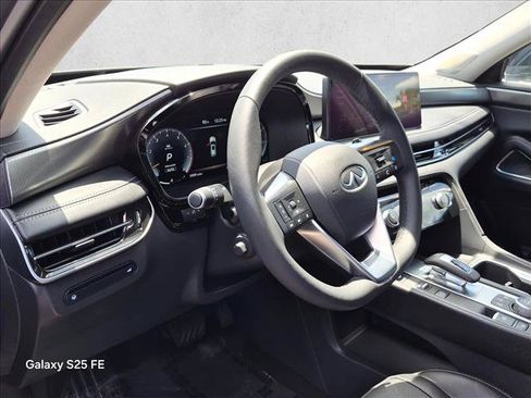 Used 2025 INFINITI QX60 Luxe AWD/4WD image 10