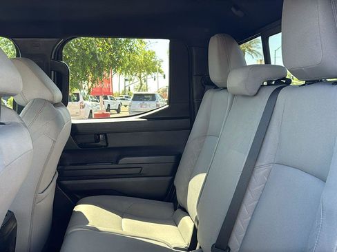 Certified 2025 Toyota Tacoma SR5 w/ SR5 Upgrade Package image 27