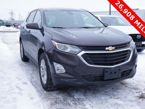 Used 2020 Chevrolet Equinox LT image 3