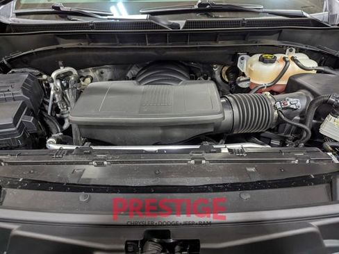 Used 2025 GMC Yukon XL Denali image 35