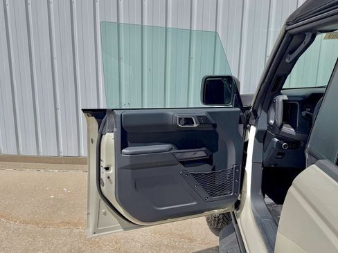 New 2026 Ford Bronco Badlands AWD/4WD image 14