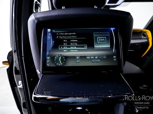 Certified 2024 Rolls-Royce Cullinan Black Badge w/ Dark Exterior Package image 20