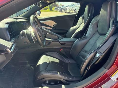 Used 2020 Chevrolet Corvette Stingray Preferred Cpe w/ 2LT Preferred Equipment Group RWD image 18