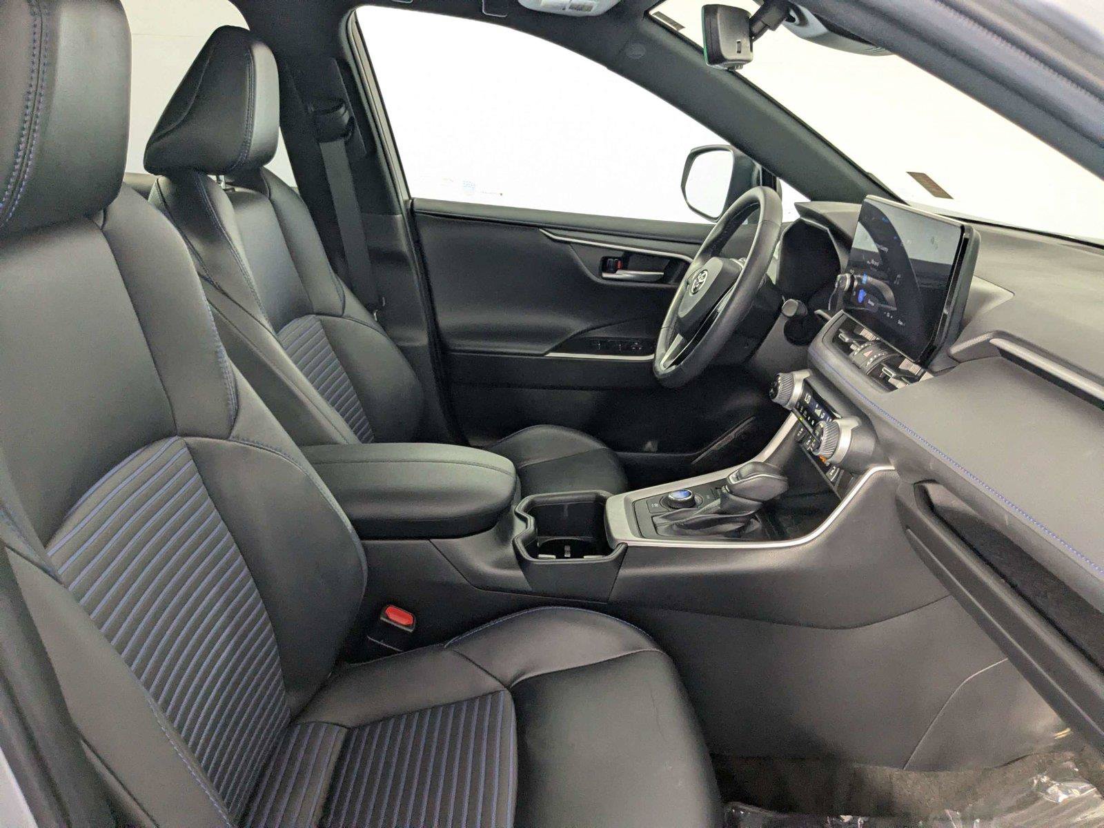Certified 2023 Toyota RAV4 XSE AWD/4WD image 33