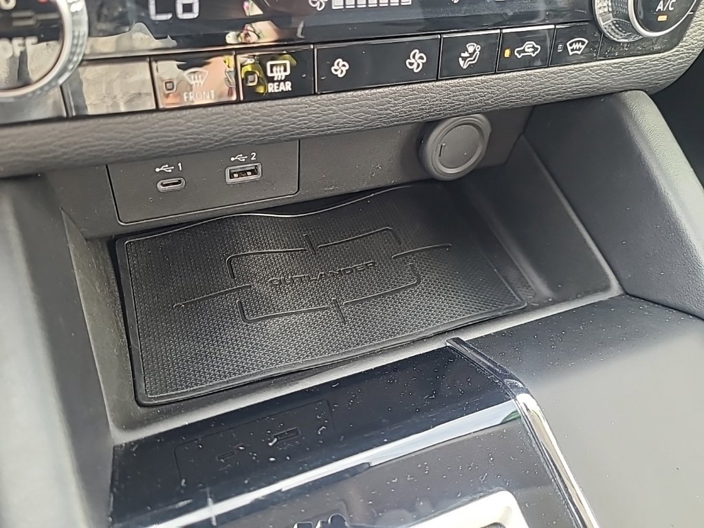 Used 2022 Mitsubishi Outlander ES AWD/4WD image 24