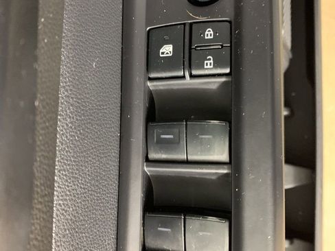 Used 2022 Toyota Tundra SR w/ SR Tow Package image 16