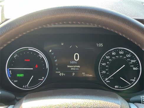 Certified 2023 Toyota Sienna Platinum image 12