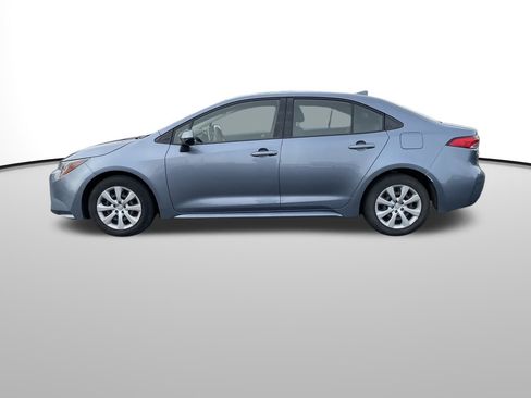 Used 2020 Toyota Corolla LE image 7