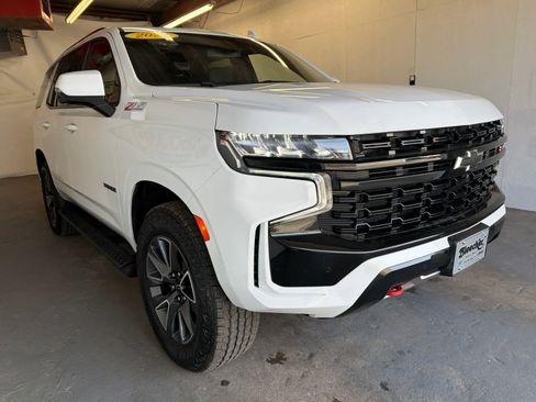 Used 2024 Chevrolet Tahoe Z71 w/ Luxury Package image 4