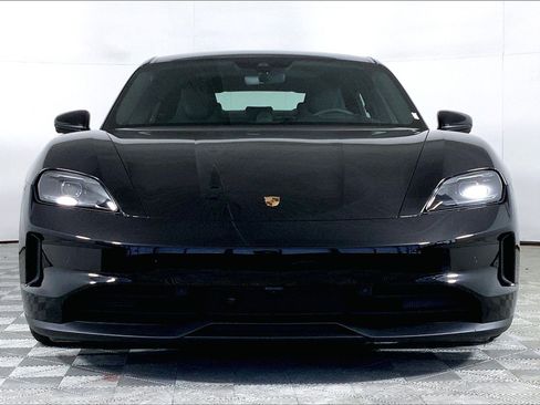 Used 2025 Porsche Taycan 4S AWD/4WD image 5