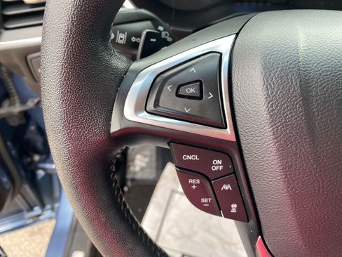 Used 2019 Ford Edge Titanium w/ Cold Weather Package AWD/4WD image 19