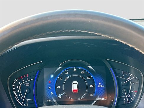 Used 2019 Hyundai Santa Fe FWD image 12
