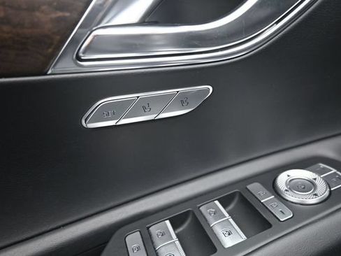 Used 2024 Genesis GV80 2.5T AWD/4WD image 14