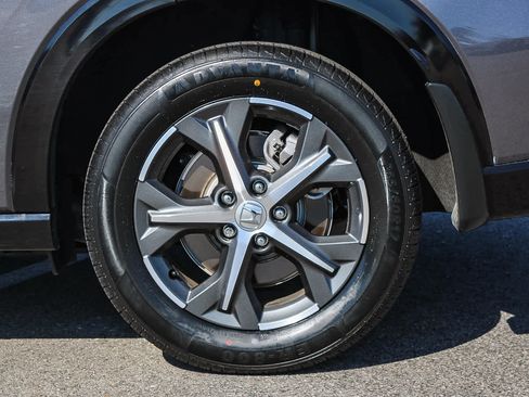 Used 2023 Honda HR-V EX-L image 10