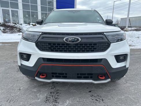 Used 2022 Ford Explorer Timberline image 2