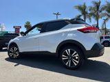 Used 2018 Nissan Kicks SV image 3