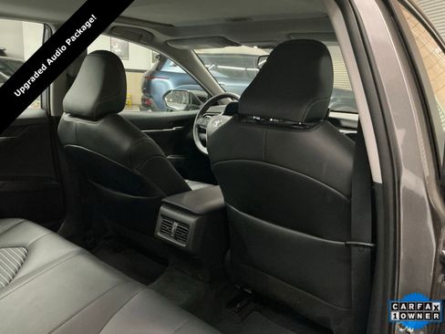 Used 2023 Toyota Camry SE image 13