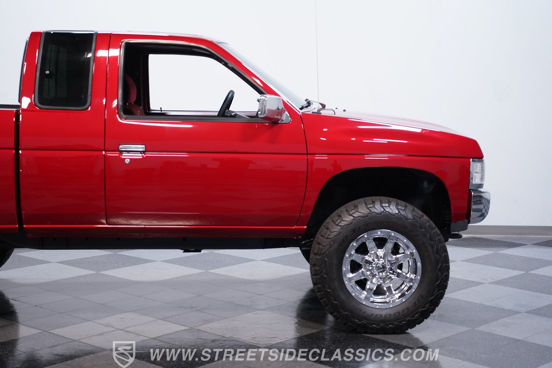 Used 1991 Nissan Pickup 4x4 King Cab V6 image 24